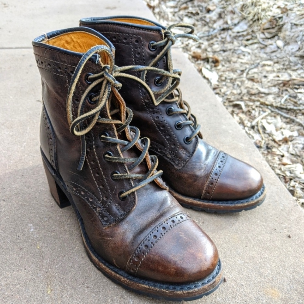 RARE: Sabrina Brogue Western Style stacked leather heel, leather laces.